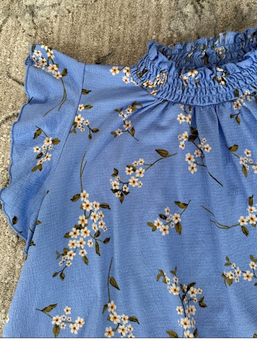 MELLODAY Blue Floral Smocked Neck Blouse